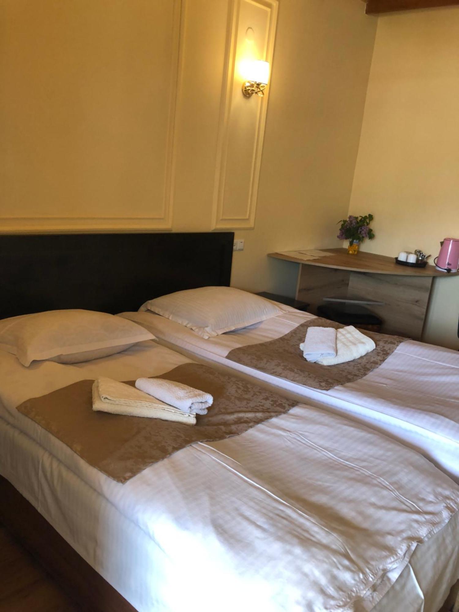 Guest House Anahit Ijevan Ngoại thất bức ảnh