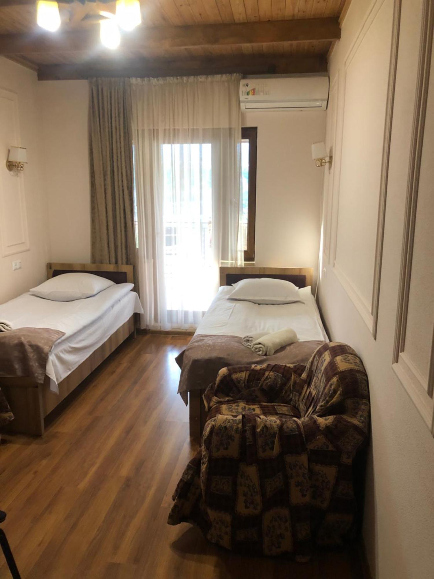 Guest House Anahit Ijevan Ngoại thất bức ảnh