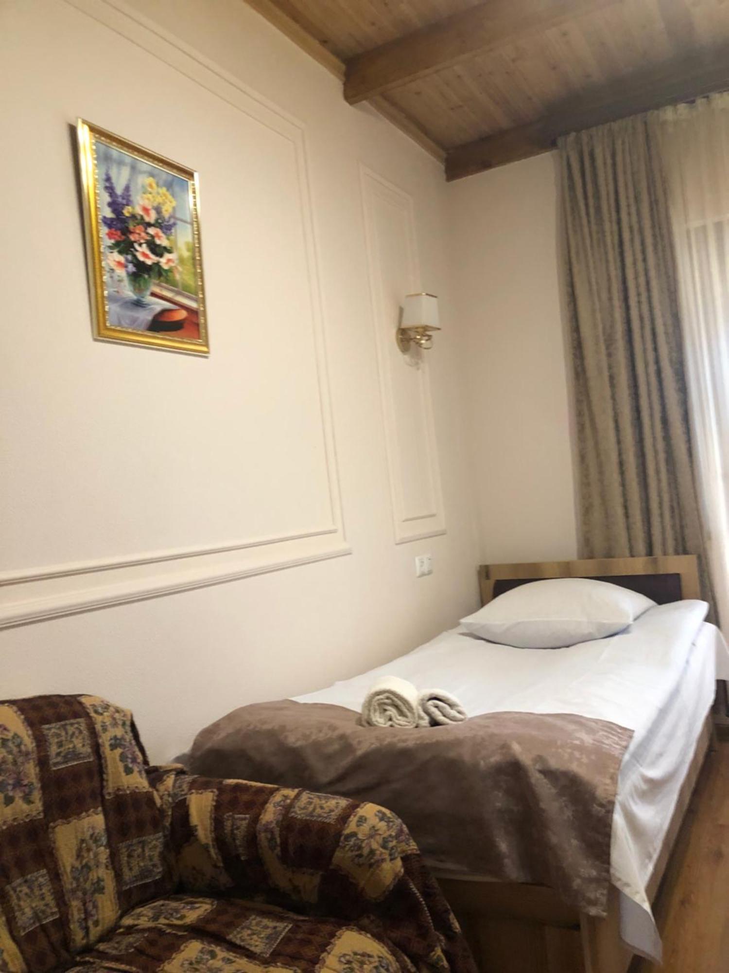 Guest House Anahit Ijevan Ngoại thất bức ảnh