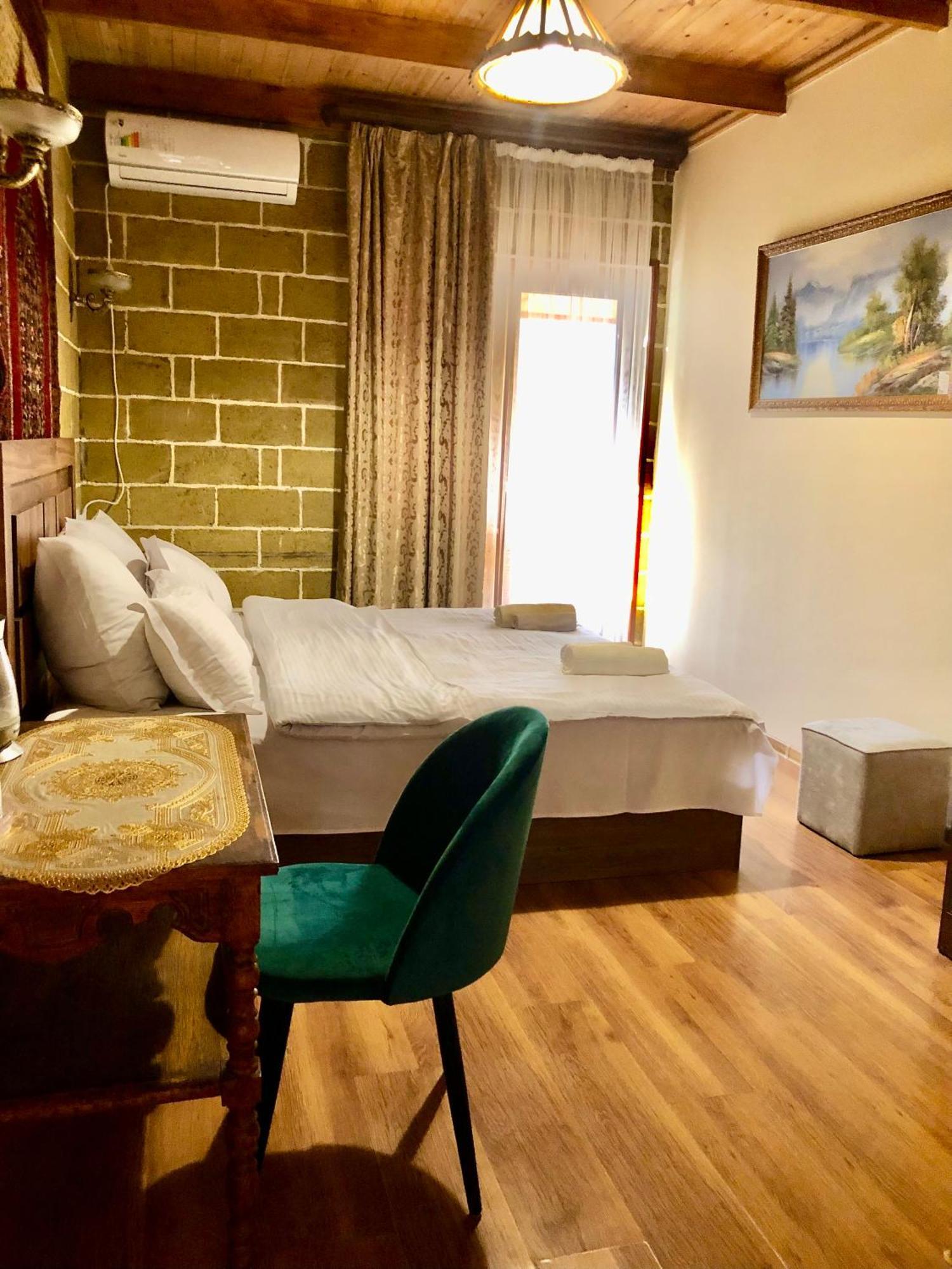 Guest House Anahit Ijevan Ngoại thất bức ảnh